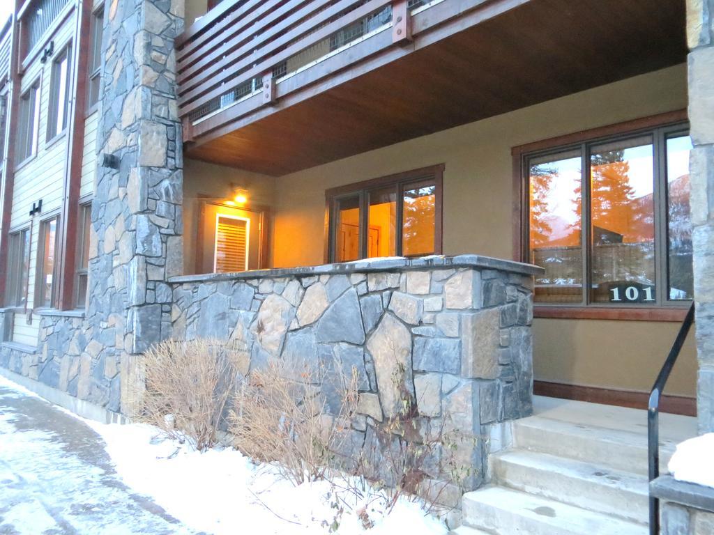 Luxury Canmore Vacations Экстерьер фото