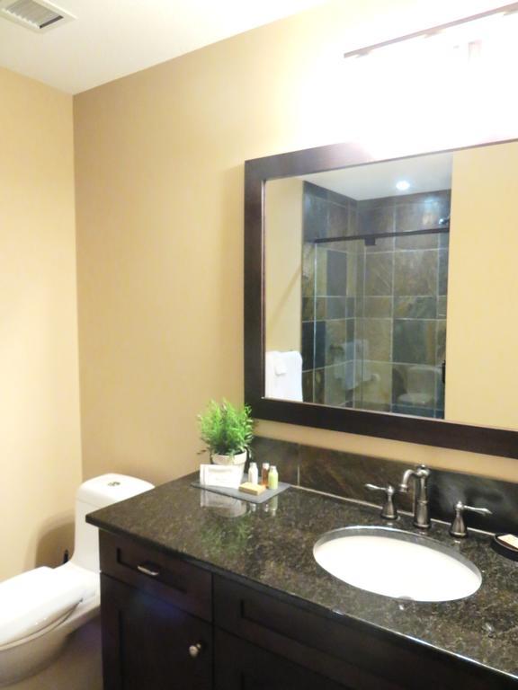 Luxury Canmore Vacations Экстерьер фото